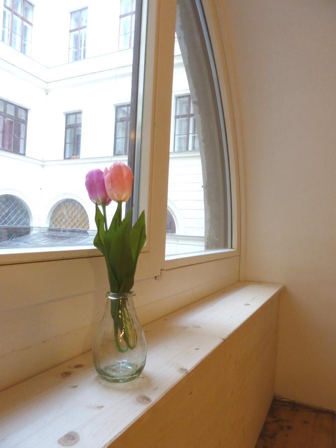 Sobieski Maisonette Apartments Вена Экстерьер фото